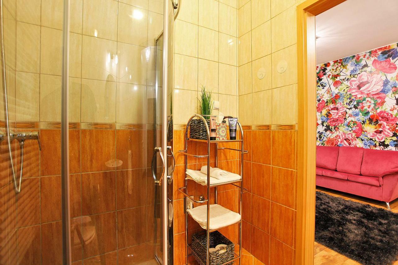 Paradise Apartman Μίσκολτς Εξωτερικό φωτογραφία