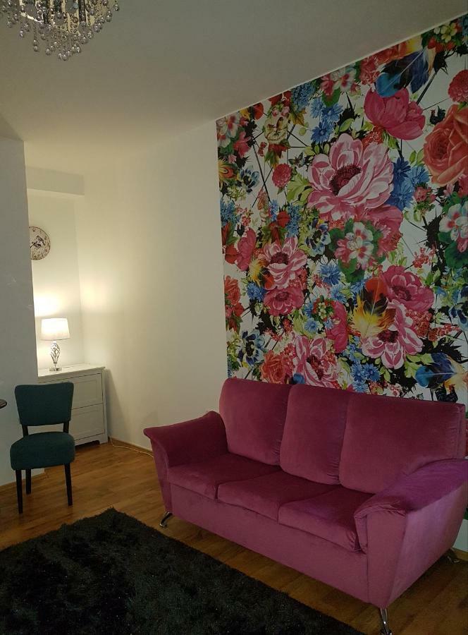Paradise Apartman Μίσκολτς Εξωτερικό φωτογραφία